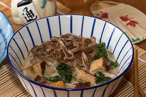 Nouilles soba à la soupe Miso