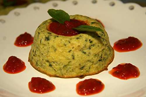 Petite mousse de courgette et son coulis de poivron au basilic