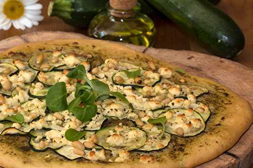 Pizza feta et courgettes