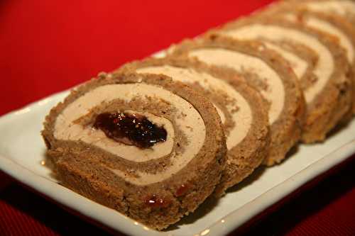 Roulé au pain d'épices et foie gras, confiture de figues