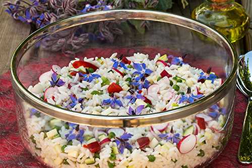 Salade de riz aux fleurs de bourrache