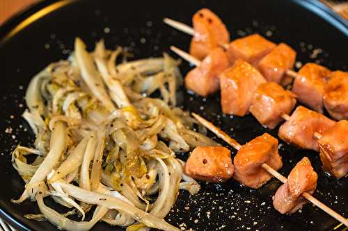 Saumon teriyaki aux endives caramélisées