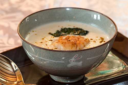 St-Jacques rôties, velouté de topinambours au lait de coco-curry