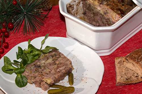 Terrine de foie de volaille aux châtaignes et porto