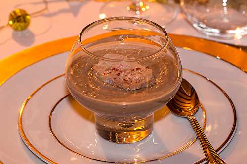 Velouté de marrons et copeaux de foie gras