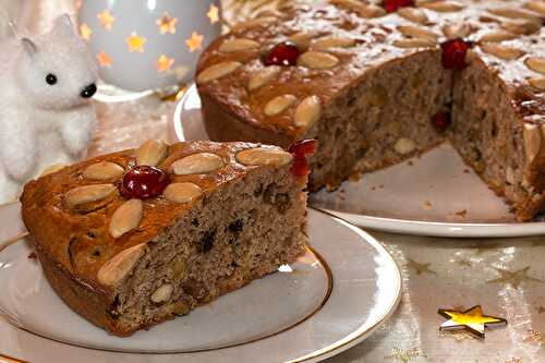 Gâteau de Noël aux fruits secs et confits, à la Grappa