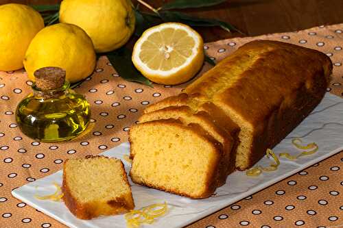 Cake au citron de Menton, à l'huile d'olive