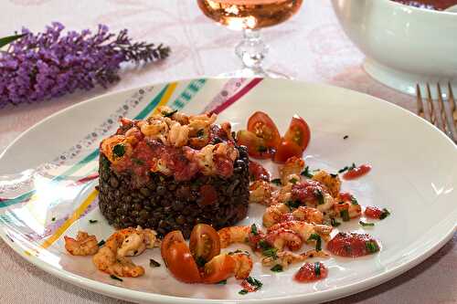 Salade de lentilles aux écrevisses, crème de tomates du jardin