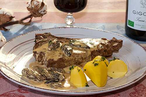 Côtes de veau à la crème aux morilles