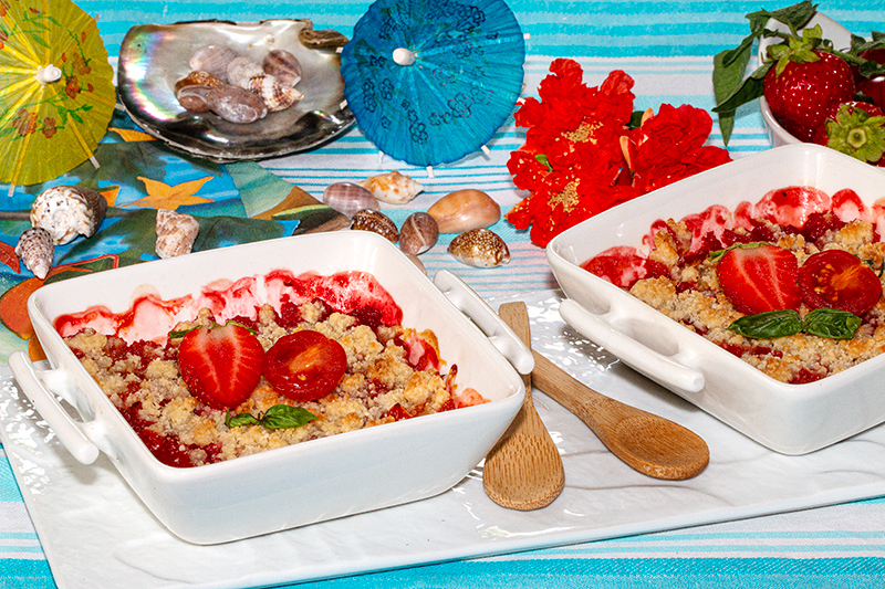 Crumble aux fraises et tomates cerises