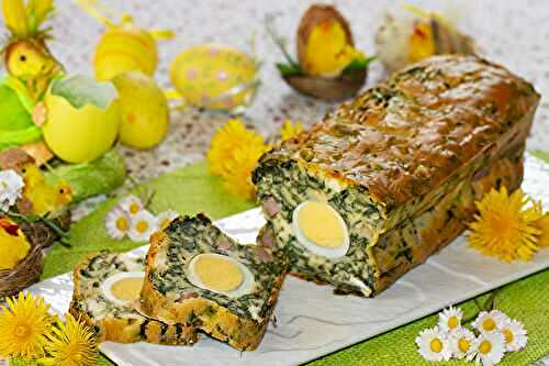 Cake de Pâques aux épinards et à la feta