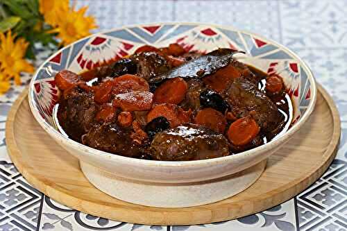 Daube de joues de porc aux carottes