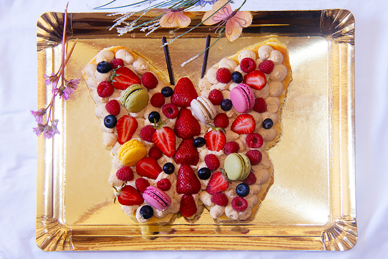 Papillon comme un number cake pour Maëli
