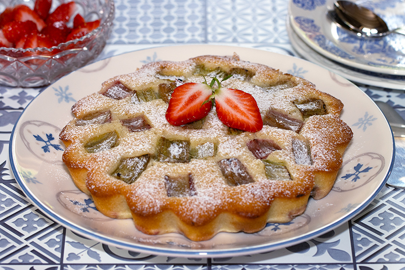 Financier à la rhubarbe