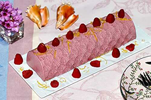 Bûche d’été, framboise citron