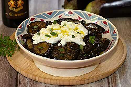 Aubergines confites au vinaigre balsamique et burrata