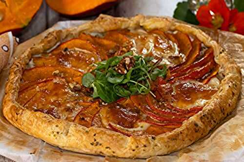 Tarte comme une rustique au potimarron, ricotta et scarmoza fumée