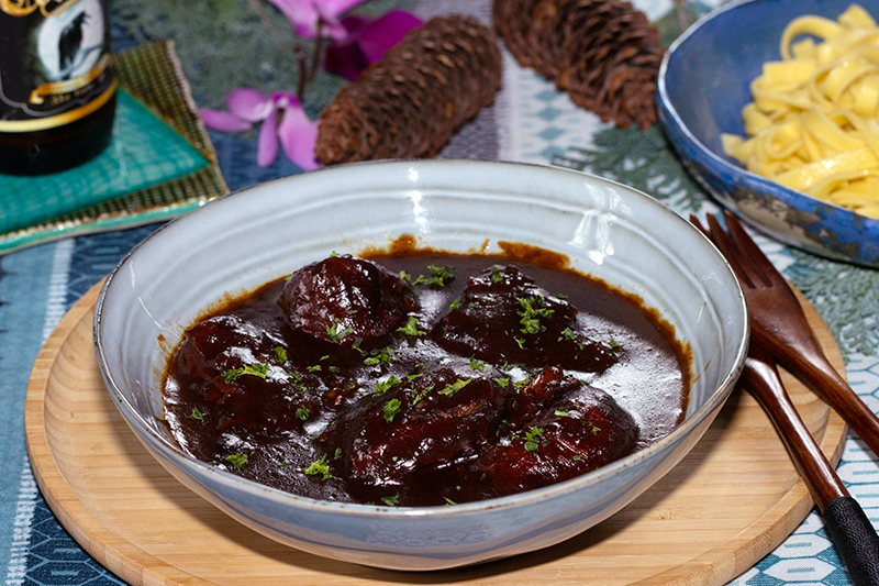 Joues de porc comme une carbonnade