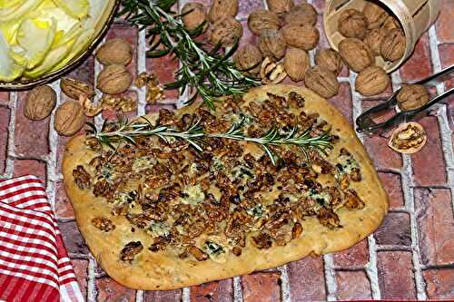 Focaccia aux noix et au bleu de Bresse
