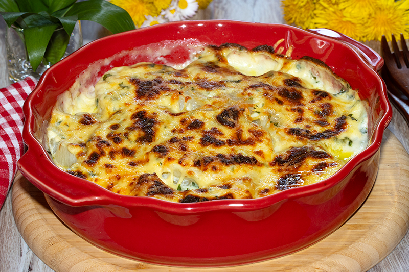 Gratin de navets, sauce Mornay à l’ail des ours