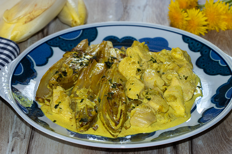Poulet sauté et curry d’endives