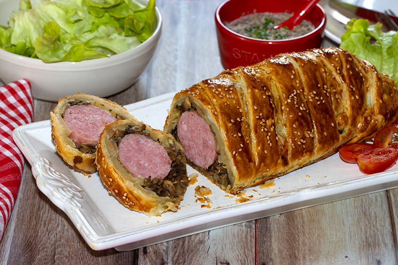 Saucisson lyonnais feuilleté et sa duxelle de champignons