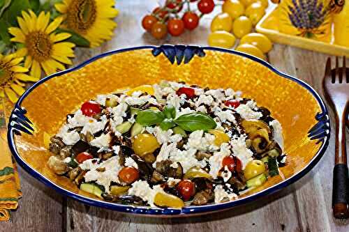 Salade d’aubergines rôties, tomates cerises et mozarella