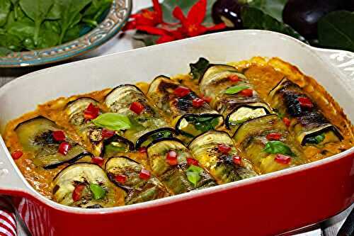 Aubergines farcies au curry et dahl de lentilles à la coco