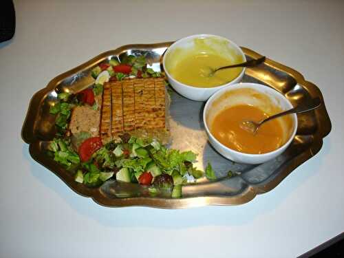 Terrine de poisson avec sa sauce aurore