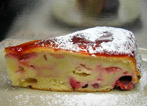 Gâteau au yaourt et fraises - la cuisine de josette