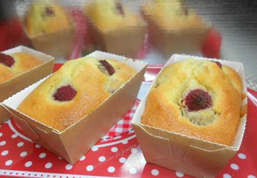 Petits cake aux framboises - la cuisine de josette