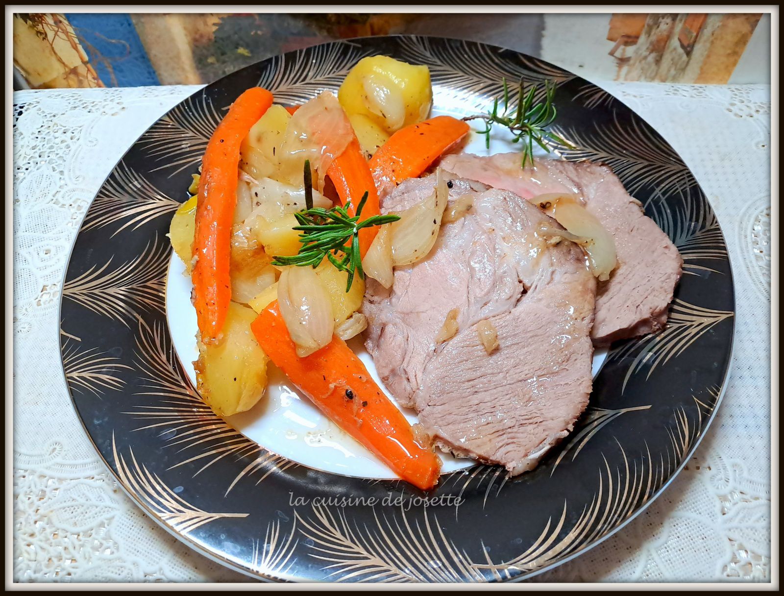 Rôti de porc en papillote et ses légumes