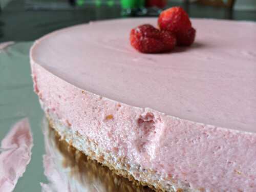Gâteau mousse de fraise