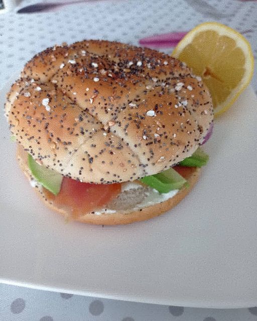 Burger saumon/avocat/st moret