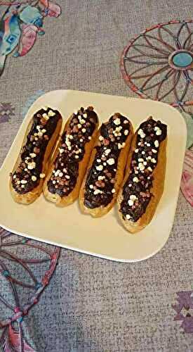 Éclairs au chocolat