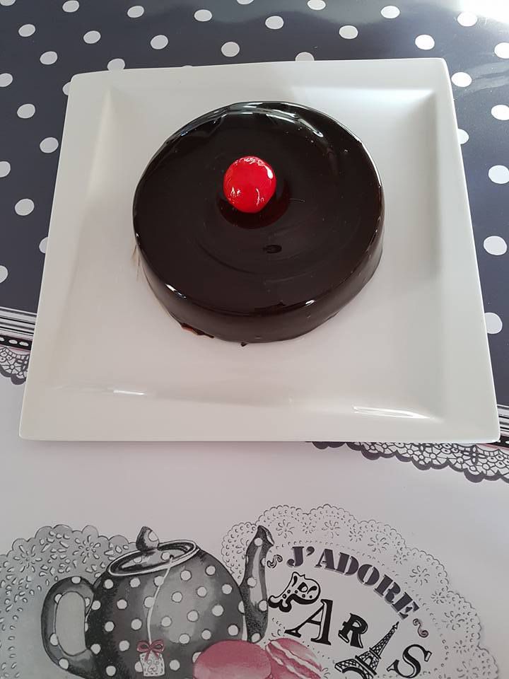 Entremet chocolat framboise