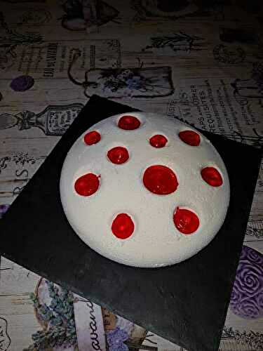 Entremet vanille fruits rouge