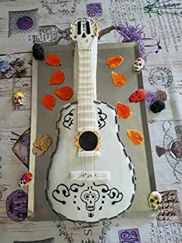 Gâteau guitare "COCO"