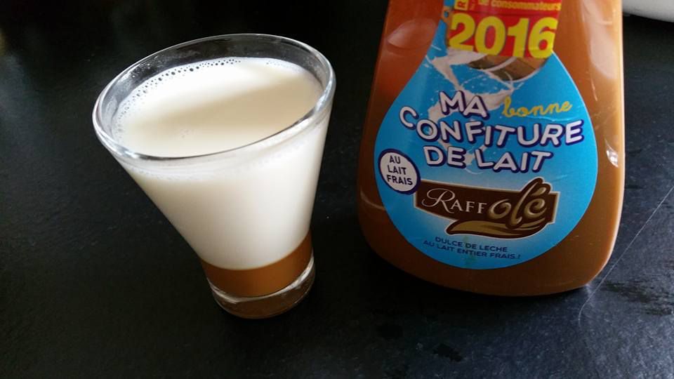 Panacotta lait de coco et confiture de lait