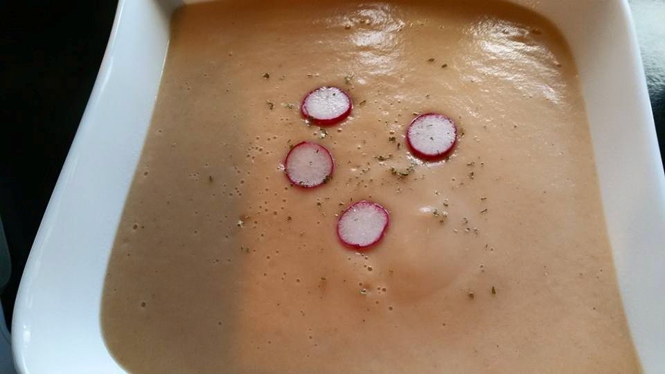 Soupe de radis rose
