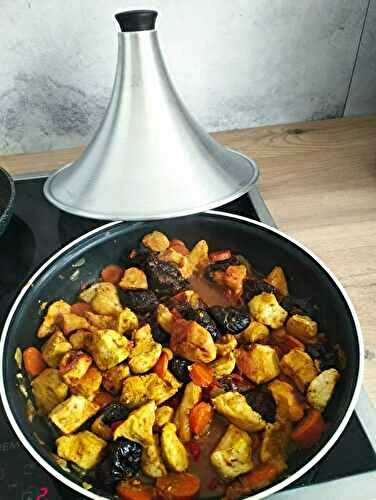 Tajine de poulet/ pruneaux