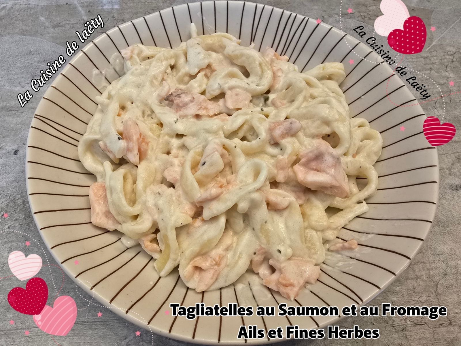 Tagliatelles au Saumon et Fromage Ails et Fines Herbes