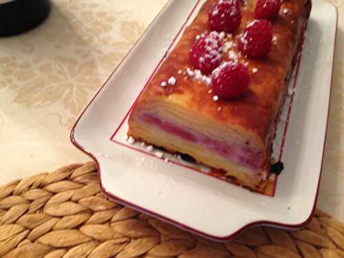 Cake invisible aux pommes et framboises