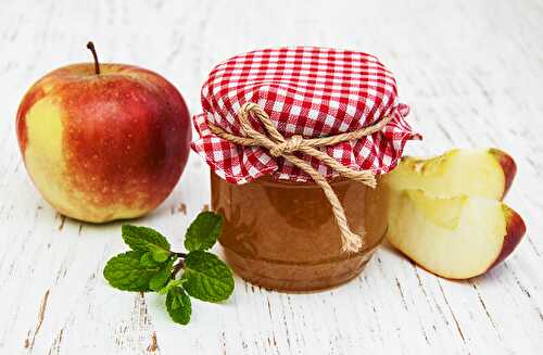 Gelée de pommes maison aux épluchures