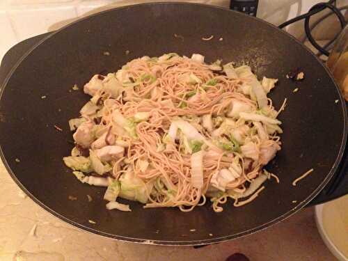 Wok de poulet au chou chinois