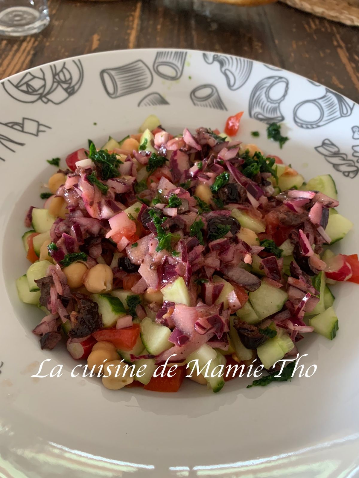 Salade méditerranéenne de pois chiches