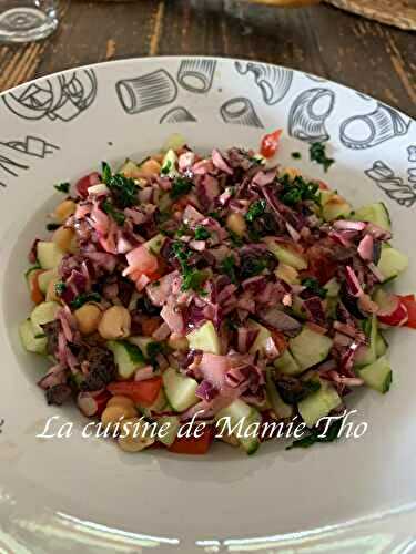 Salade méditerranéenne de pois chiches
