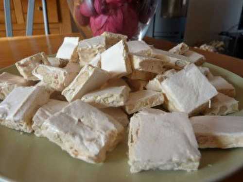 Recette - Nougat blanc au miel