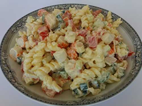 Recette - Salade de pâtes au surimi - La cuisine de Martine