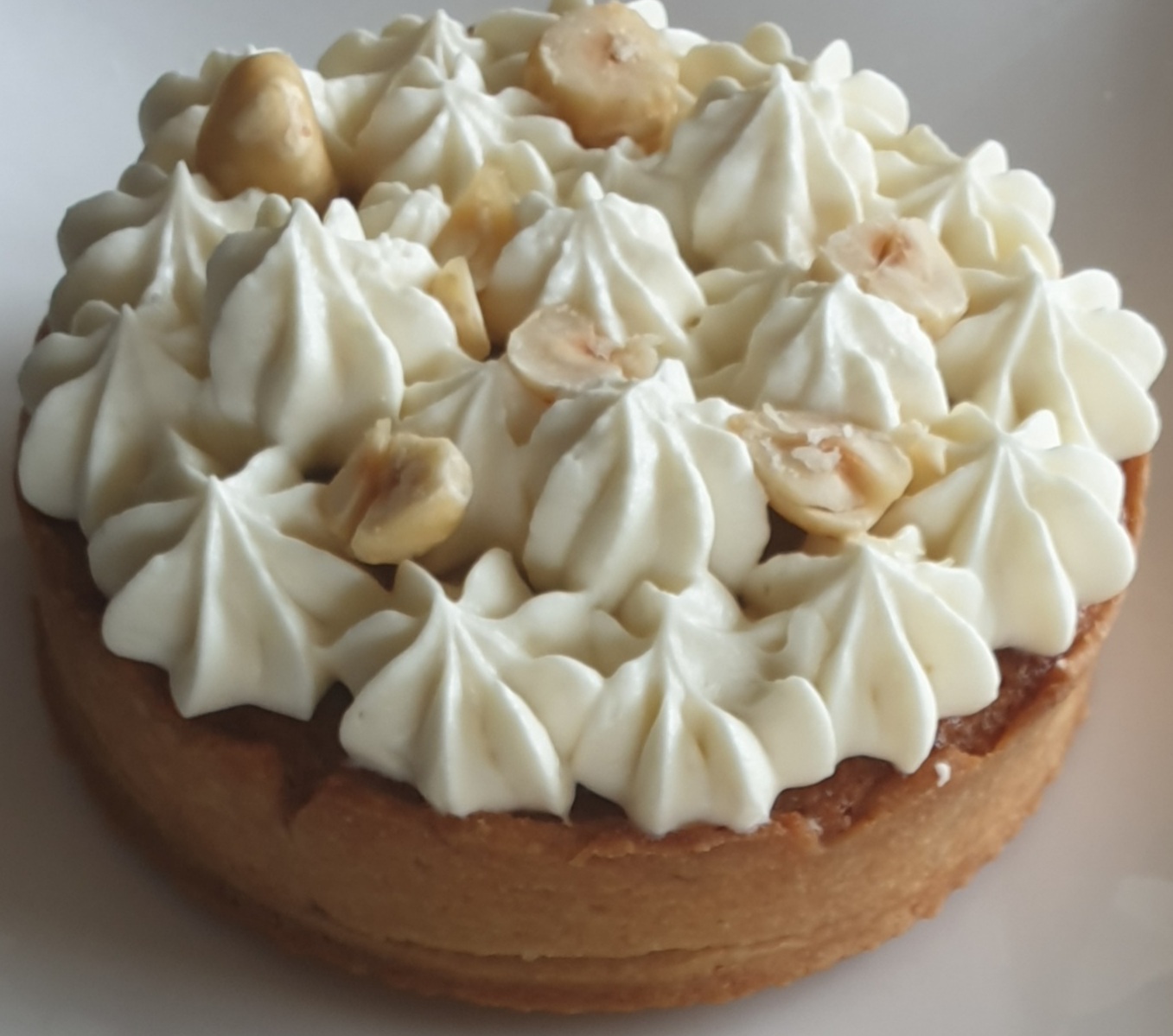 Tartelette amandine aux pommes et caramel au beurre salé
